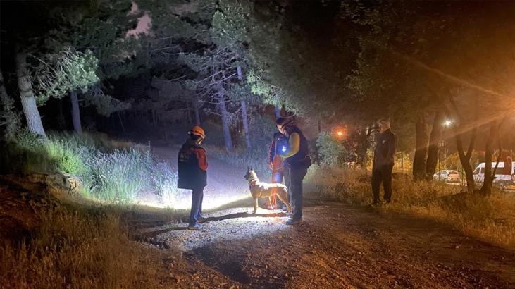 Pendik'te ormana girdi ve akabinde kayboldu! Takımlar harekete geçti 1 pendikte ormana girdi ve akabinde kayboldu takimlar harekete gecti Jgb6jtcP