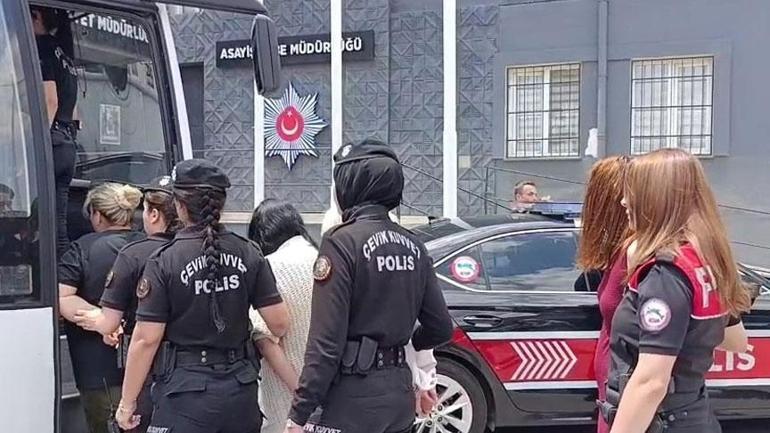 Saatliği 7 bin TL! Fuhuş skandalında yeni detaylar! Birinci defa gelen müşteriden şok istek 2 saatligi 7 bin tl fuhus skandalinda yeni detaylar birinci defa gelen musteriden sok istek 1VLKFiP1