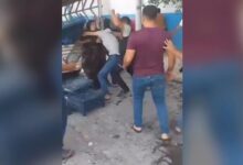 semt pazari savas alanina dondu bayan ve pazarci kasalarla birbirine girdi MlzdAhLz