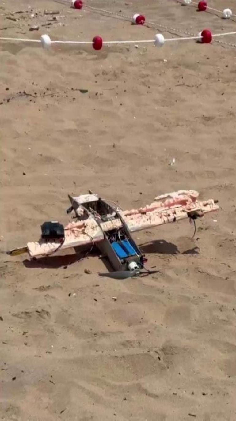 Şile kıyısında alarm: Denizde kamikaze dronuna benzeyen cisim bulundu 2 sile kiyisinda alarm denizde kamikaze dronuna benzeyen cisim bulundu 0 hXCkLp5M