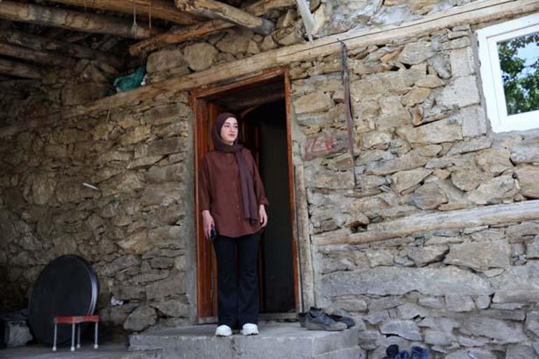 Şimdi 23 yaşında: Gittiğim kurumlarda kapılar sonuna kadar açılıyor 3 simdi 23 yasinda gittigim kurumlarda kapilar sonuna kadar aciliyor 1 DB7LYECI