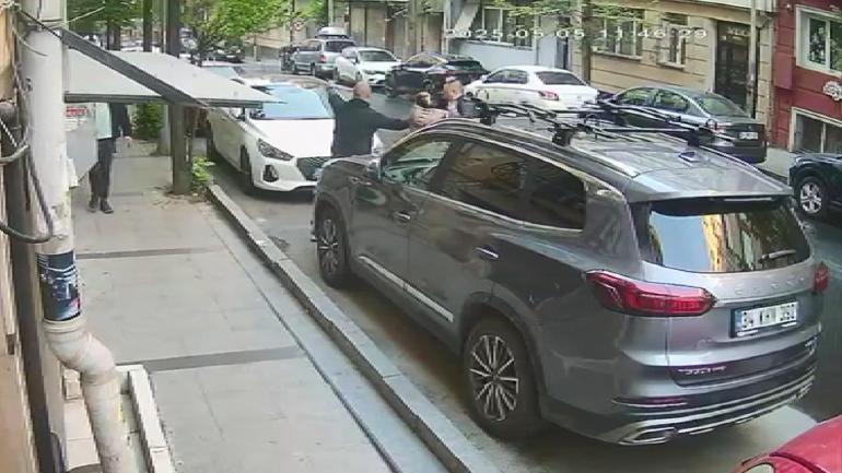 Şişli'de güpegündüz öldürülen Bahar Aksu cinayetinde birinci duruşma: Kaçırma planım vardı 2 sislide gupegunduz oldurulen bahar aksu cinayetinde birinci durusma kacirma planim vardi 0 mRHyd6V5