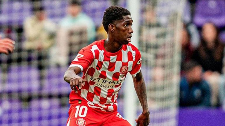 son dakika besiktasin yeni transferi david jurasek istanbula geldi 1 lf4JTY7a