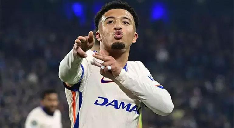 son dakika selcuk sahinin birinci transferi fenerbahceden mourinho gozden cikarmisti 2 s4SI498D