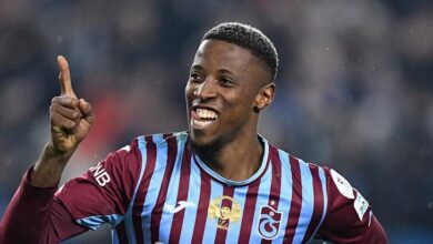 super lig devinden simon banza bombasi imzaya hazir asJW8pNc