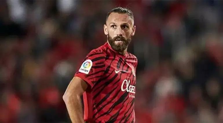 super lig devinden vedat muriqi surprizi resmi gorusmeler basliyor 0 FeQ6OZMU