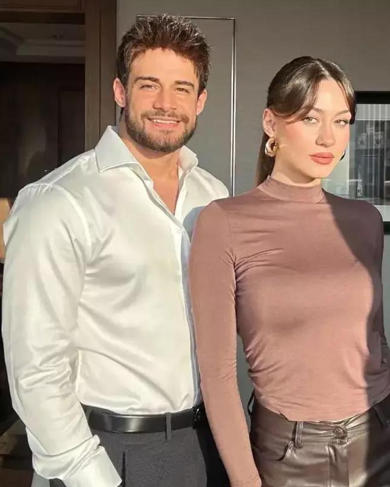 Survivor Batuhan Karacakaya aşka geldi! Sevgilisi Sinem Akar ile romantik karesini paylaştı 4 survivor batuhan karacakaya aska geldi sevgilisi sinem akar ile romantik karesini paylasti 2 3fltPImp