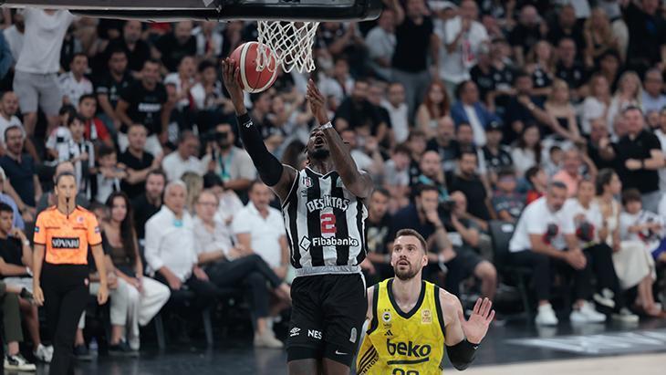 TBF'den Beşiktaş'a 597 bin 500 lira para cezası 1 tbfden besiktasa 597 bin 500 lira para cezasi JTaqLQE7