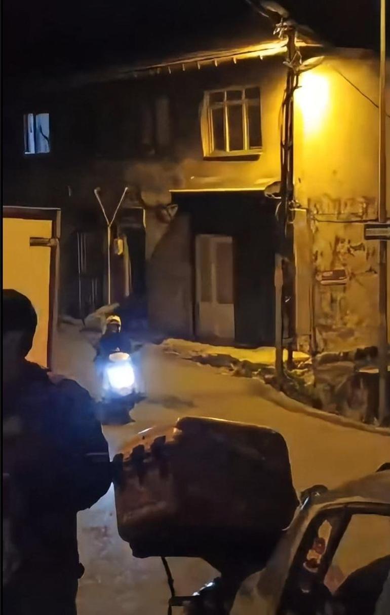 Tek adrese onlarca yemek siparişi verdi! Motokuryeler kapıya yığıldı 2 tek adrese onlarca yemek siparisi verdi motokuryeler kapiya yigildi 0 uTAOKehf