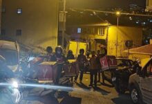 tek adrese onlarca yemek siparisi verdi motokuryeler kapiya yigildi gVjbMWHU