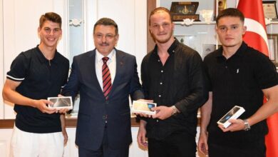 trabzonspor u19 ekibi ahmet metin genci ziyaret etti 9ma4zSeT