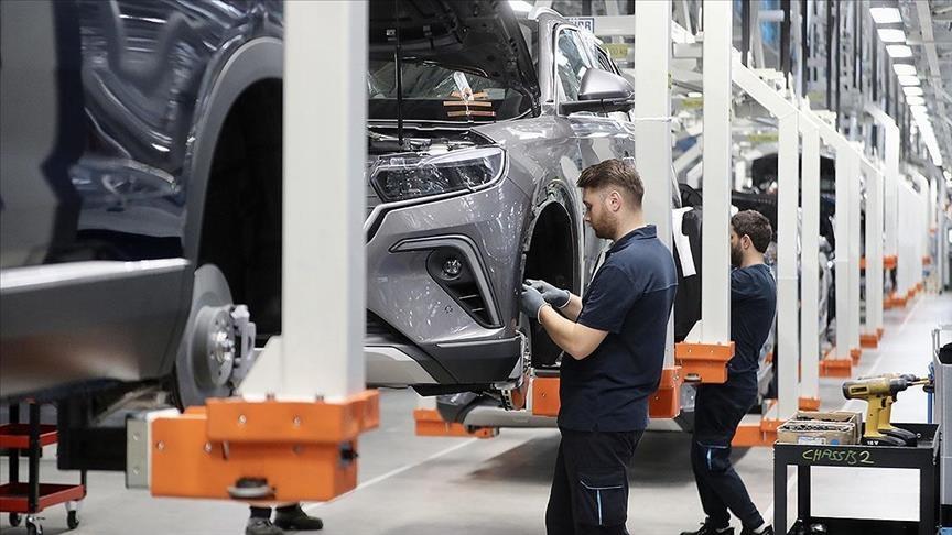 Türkiye’de üretimden yapılan sanayi eserleri satışı 18,8 trilyon lira oldu