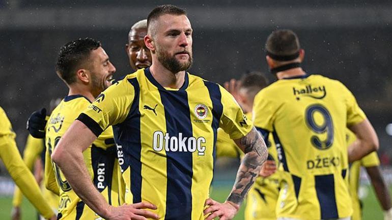 Uğurcan Çakır'a Fenerbahçe mesajı! 'Gitmek istiyorsan kendin açıkla' 2 ugurcan cakira fenerbahce mesaji gitmek istiyorsan kendin acikla 0 HtY1z4WT