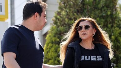 universitede sira disi ogrenci isme baktilar bana baktilar sasirdilar 18tZuGGy