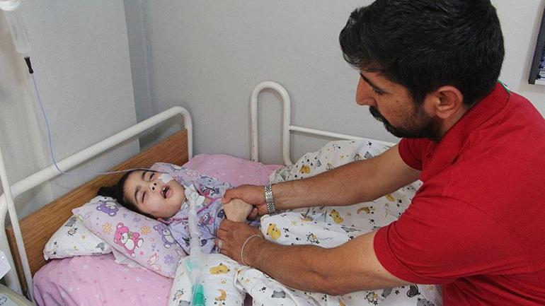 Üst teneffüs yolu enfeksiyonu teşhisi konuldu! 6 yaşındaki Kamile Ebrar’ın hayatı karardı 3 ust teneffus yolu enfeksiyonu teshisi konuldu 6 yasindaki kamile ebrarin hayati karardi 1 mP2Ds8t1