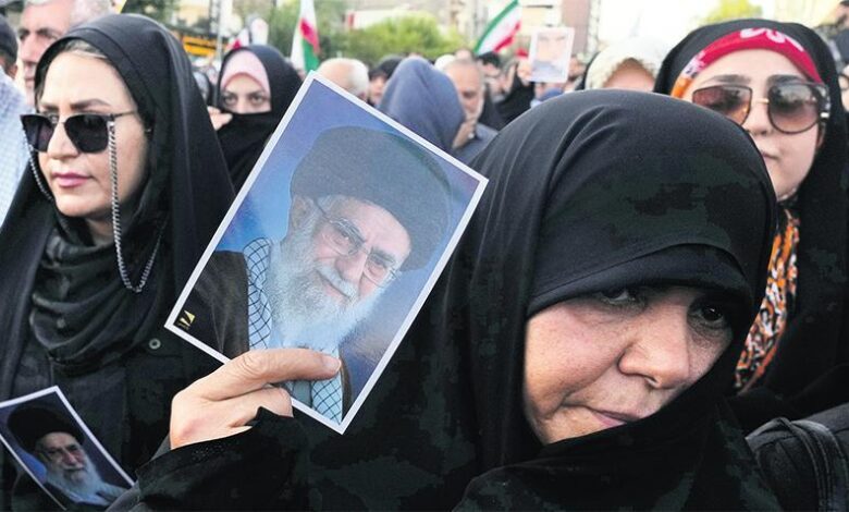 Uzmanlar, ‘İran’ın yeni atılımı ne olacak?’ sorusunu Milliyet’e kıymetlendirdi: İran’ın karşılığı direkt Amerika’ya olacaktır 1 uzmanlar iranin yeni atilimi ne olacak sorusunu milliyete kiymetlendirdi iranin karsiligi direkt amerikaya olacaktir LaqOrHn3
