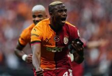 victor osimhen transferi kriz cikardi koseye sikisti UnEMUnlL