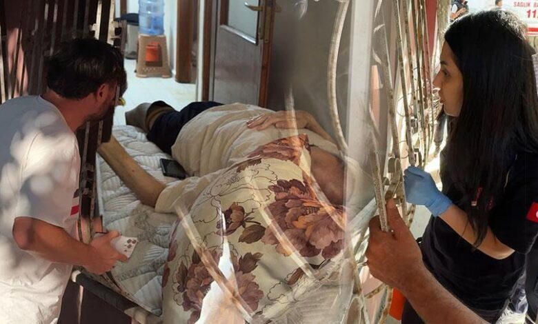 Yaşlı babasına söyledikleri herkesi şoke etti: 'Acayip bir yaratık oldun, seni mevte terk ediyorum' 1 yasli babasina soyledikleri herkesi soke etti acayip bir yaratik oldun seni mevte terk ediyorum sYuz7ZkC
