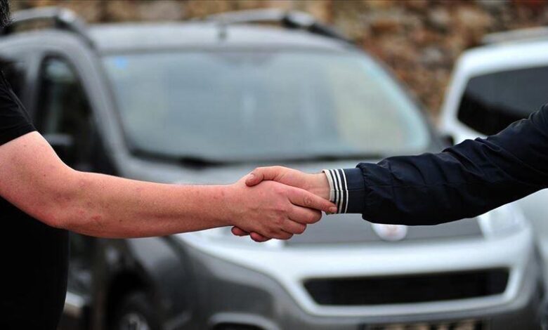 Yetki evraksız ikinci el motorlu taşıt ticaretinde bulunan şahıslara dev ceza! 1 yetki evraksiz ikinci el motorlu tasit ticaretinde bulunan sahislara dev ceza QP3zEKDS