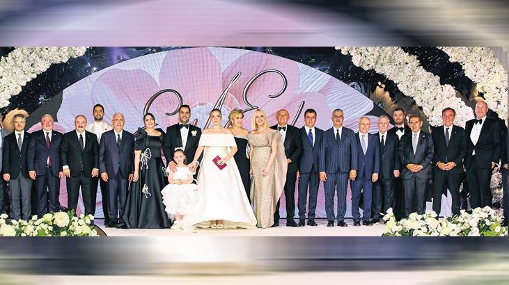 Yılın düğünü Çorum’da 1 yilin dugunu corumda k3XBz19K