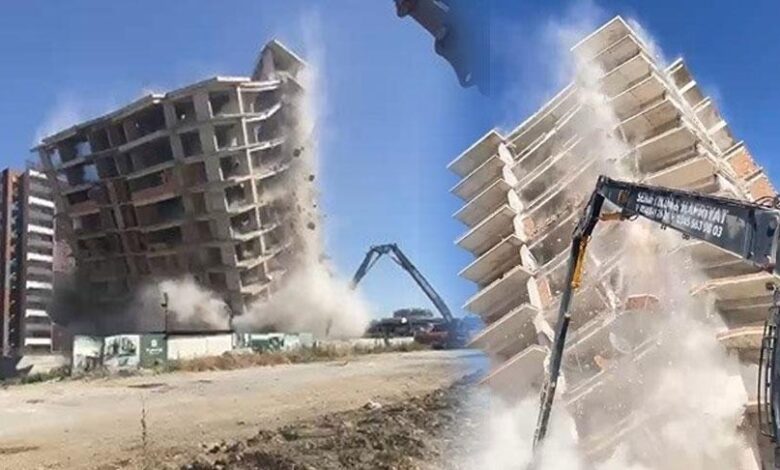13 katlı bina tek bir darbe ile yıkıldı! ‘Sarsıntı çok şiddetliydi’ 1 13 katli bina tek bir darbe ile yikildi sarsinti cok siddetliydi b6FLDbn9