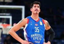anadolu efeste ayrilik guzel bir aileye veda ediyoruz wm9lzvCf