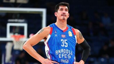 anadolu efeste ayrilik guzel bir aileye veda ediyoruz wm9lzvCf