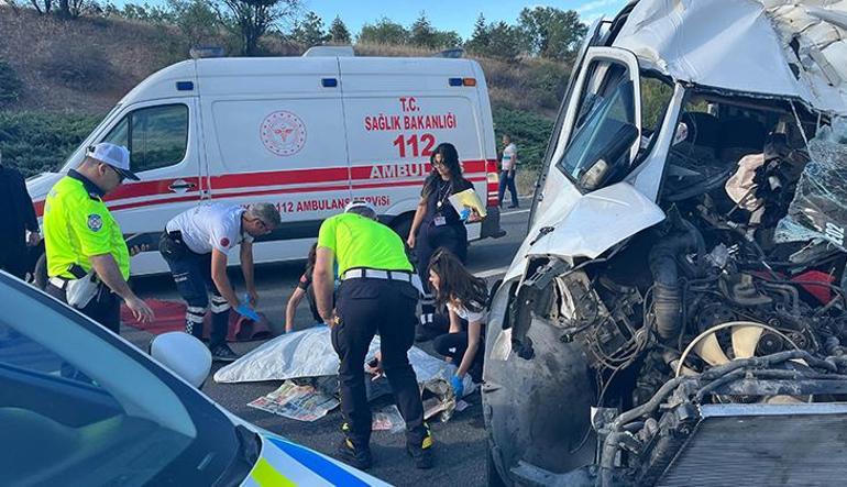 ankarada feci kaza servis minibusu ile kamyon carpisti 1 meyyit 5 yarali 0