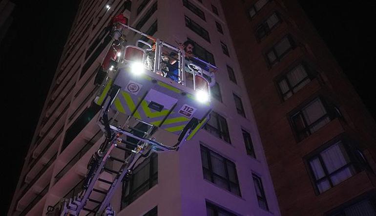 Ankara'da kaygı dolu anlar! 26 katlı binada yangın çıktı: Tahliyeler sürüyor 4 ankarada kaygi dolu anlar 26 katli binada yangin cikti tahliyeler suruyor 2 IgksR1An