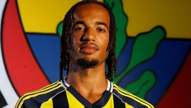 archie brown pizza yerine lahmacunu secti fenerbahceden milana gonderme tBHFNSBN