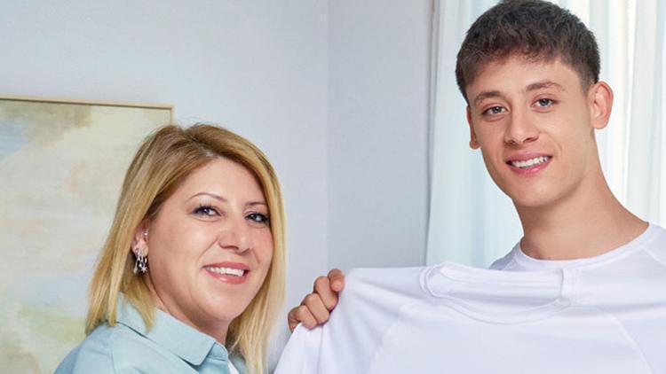 Arda Güler, annesiyle kamera karşısında! 1 arda guler annesiyle kamera karsisinda wwdqETDd