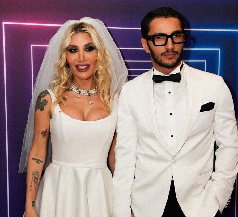 aska geldi irem dericiden sevgilisi melih kunukcuya romantik yorum 0 TvK9HPSH