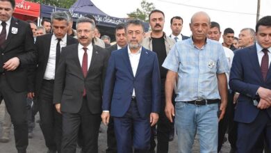 bakan yumaklidan orman yangini sehitlerinden kocamanin ailesine taziye ziyareti dtTN7qAi