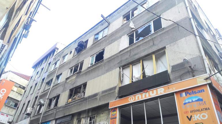 beyoglunda bufedeki patlamanin hasari gunduz ortaya cikti mahalle savas alanina dondu 8 2TYtnt2a