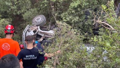 bursadaki yangin bolgesinden aci haber su tankeri devrildi 1 kisi hayatini kaybetti PU3rDALt