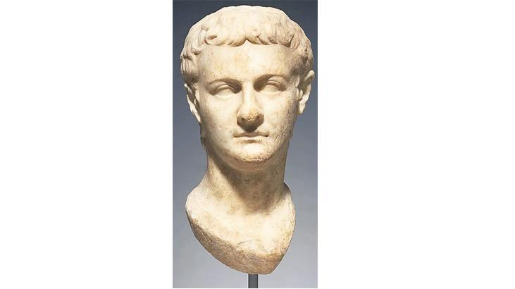 Caligula’nın zehri uzmanlığında gizli 1 caligulanin zehri uzmanliginda gizli Pvc397X4