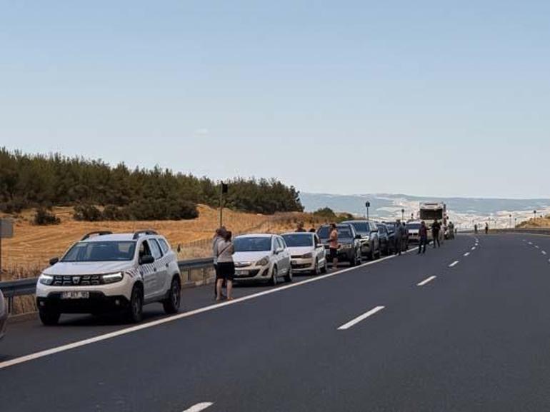 canli transfer cigerlerimiz yaniyor pes pese orman yangini haberleri otoyol ulasima kapatildi 6 EZarH88h