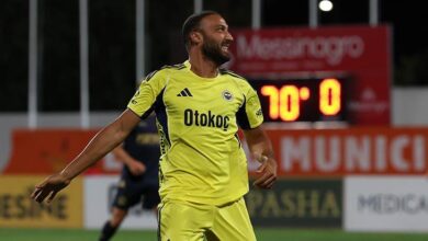 cenk tosun jose mourinho ligi taniyor artik AwCt3VlK