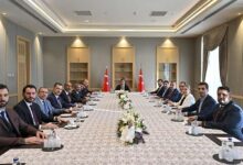 cumhurbaskani yardimcisi yilmaz ak parti genel lider yardimcisini kabul etti jr7xBlbB