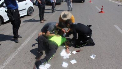 ehliyetsiz motosiklet soforu polise carpti dur ihtarina uymadi cf1dBhNJ