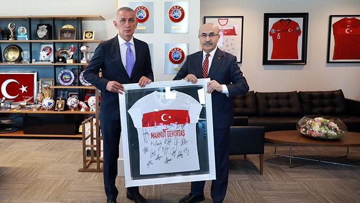 Emniyet Genel Müdürü Mahmut Demirtaş'tan İbrahim Hacıosmanoğlu'na ziyaret! 1 emniyet genel muduru mahmut demirtastan ibrahim haciosmanogluna ziyaret jTwpcF7z