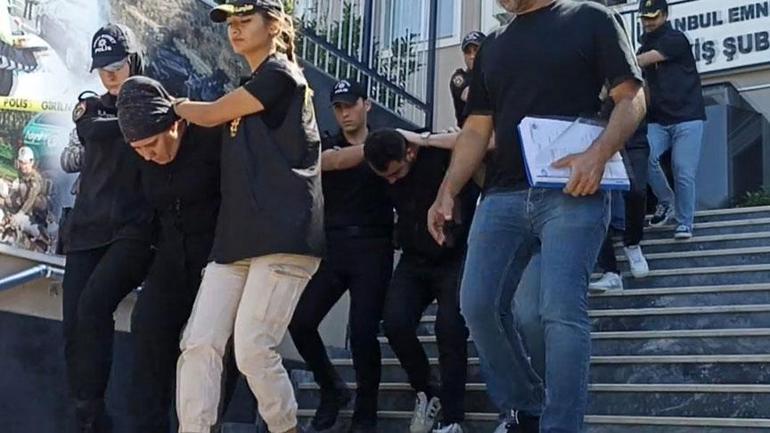 Eyüpsultan’ta dehşet evi! Baba öldü, anne ve oğullarının kanlı sırları ortaya çıktı 3 eyupsultanta dehset evi baba oldu anne ve ogullarinin kanli sirlari ortaya cikti 1 wDKy56Ts