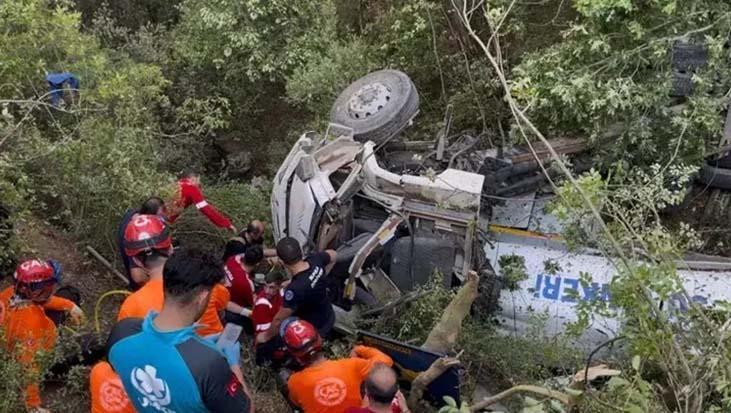 Faciadan saatler önce! Tanker kazasında hayatını kaybedenlerin son imajları ortaya çıktı 1 faciadan saatler once tanker kazasinda hayatini kaybedenlerin son imajlari ortaya cikti