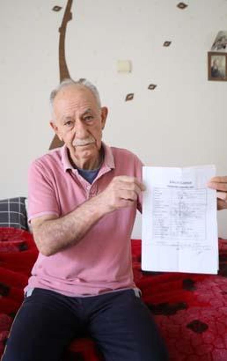 Farkında olmadan imzaldığı tahliye taahhütnamesiyle konuttan çıkarıldı! 2 torunuyla yardım bekliyor 3 farkinda olmadan imzaldigi tahliye taahhutnamesiyle konuttan cikarildi 2 torunuyla yardim bekliyor 1 S2MmLN2c