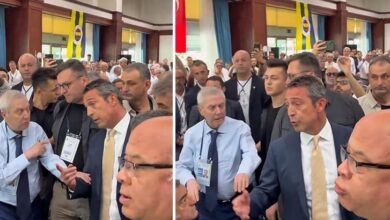 fenerbahce divan surasinda disari cik gerginligi ali koc ve aziz yildirim mudahale etti YcTsx7vg
