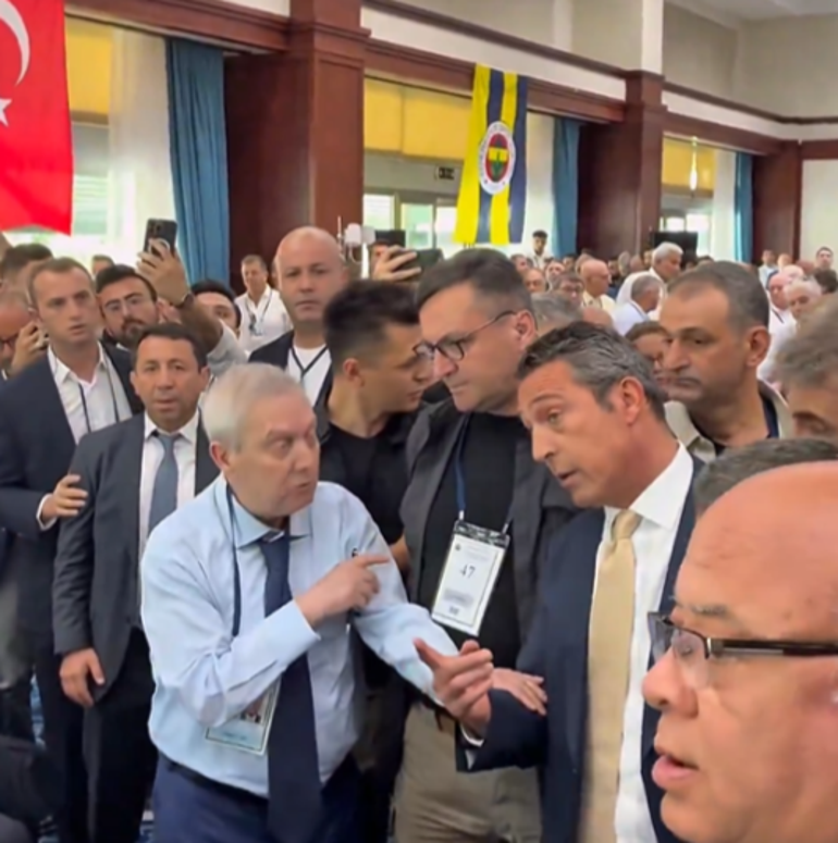 fenerbahce divan toplantisinda lider ali koc 2 transferi duyurdu aziz yildirimdan borc ve ibra 6GvJygRC