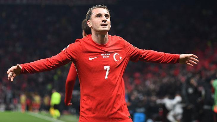 Fenerbahçe'den Kerem Aktürkoğlu sürprizi! İşte transferin önündeki mani 1 fenerbahceden kerem akturkoglu surprizi iste transferin onundeki mani QcPkCONf