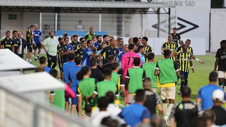 fenerbahcenin portimonense macinda ortalik karisti yedek kulubesi alana girdi 0 2dgAgMEl