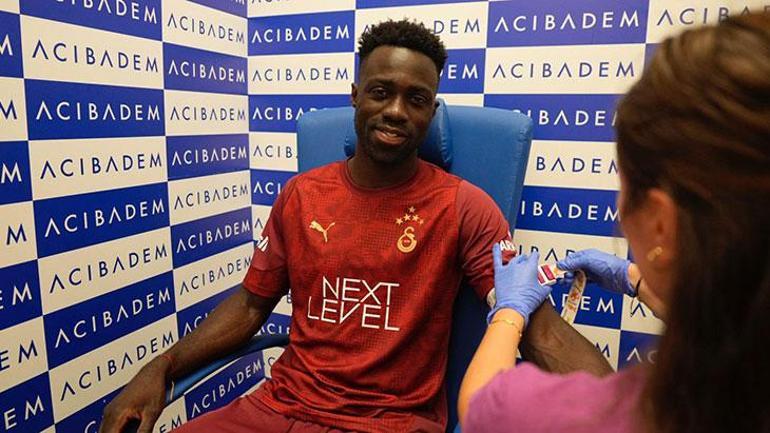 galatasaraya davinson sanchez icin dudak ucuklatan teklif 0 YYnTcyX4