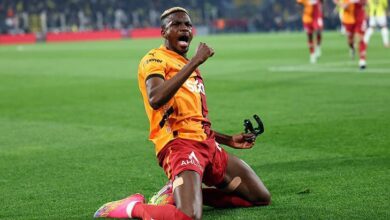 galatasarayda victor osimhen transferi satranca donustu TzOD115F